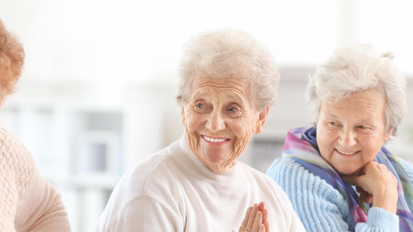 Résidences VIVRE ADOM - Bien vieillir ensemble - Slide 1